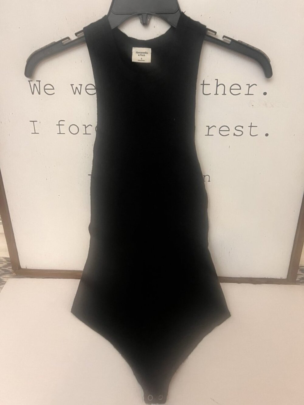 Abercrombie & Fitch Thick Scoop Neck Black Bodysuit Sleeveless Tank Small.    Mm